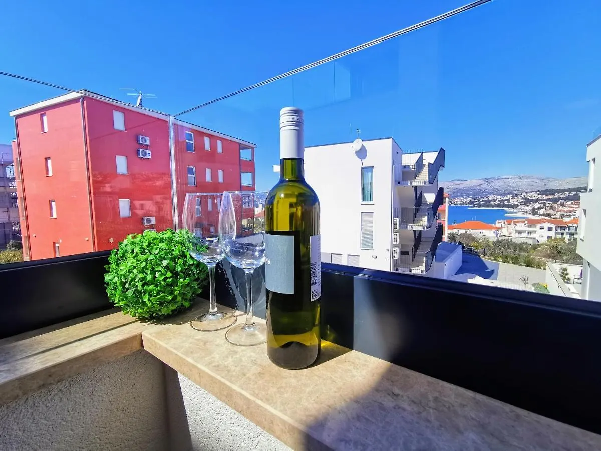 Apartment Diva With Heated Pool Trogir 0*,  Croatia